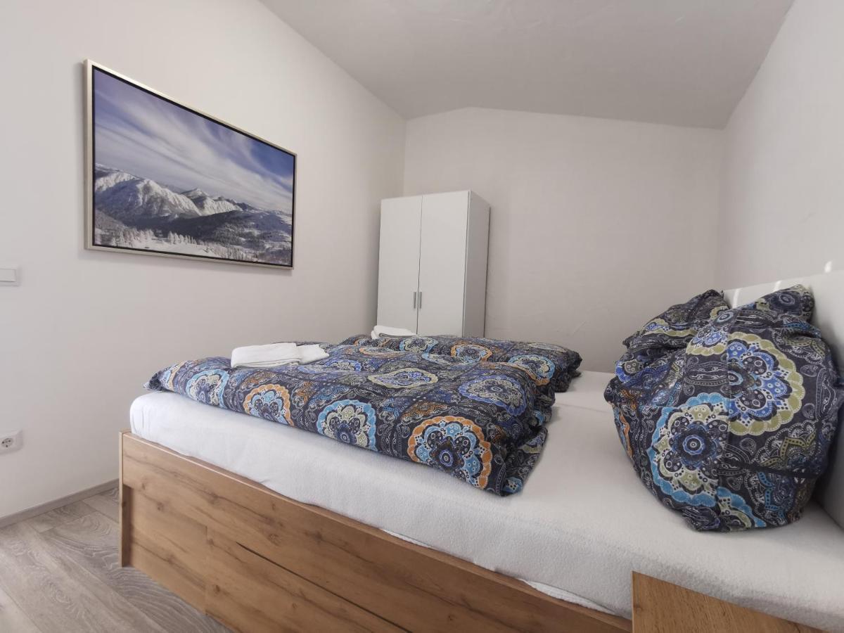 Landhotel Kastanienhof Gundersheim Bagian luar foto