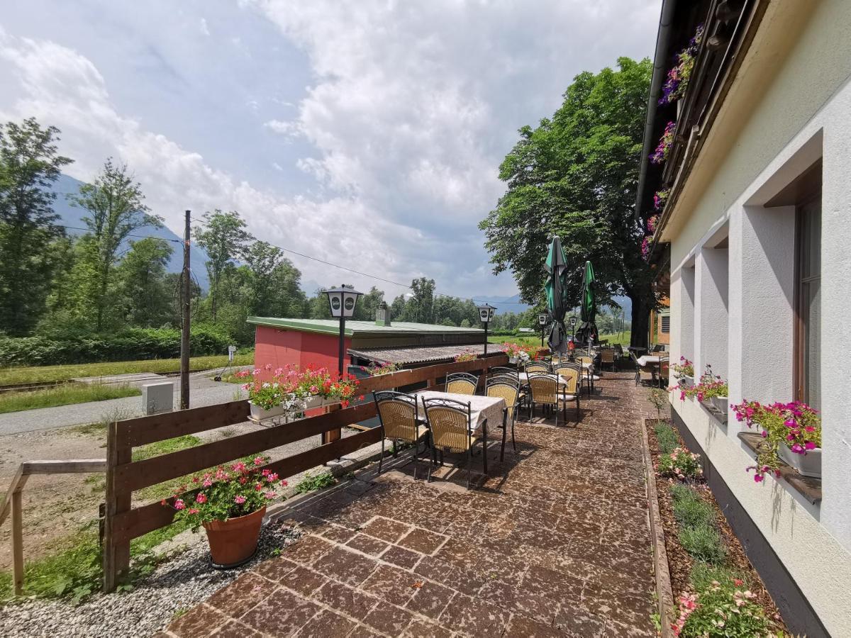 Landhotel Kastanienhof Gundersheim Bagian luar foto