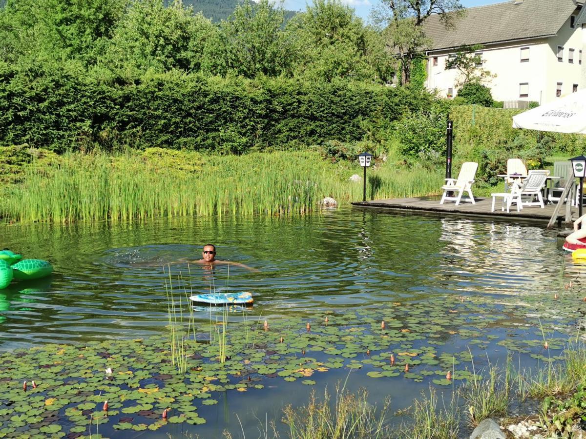 Landhotel Kastanienhof Gundersheim Bagian luar foto