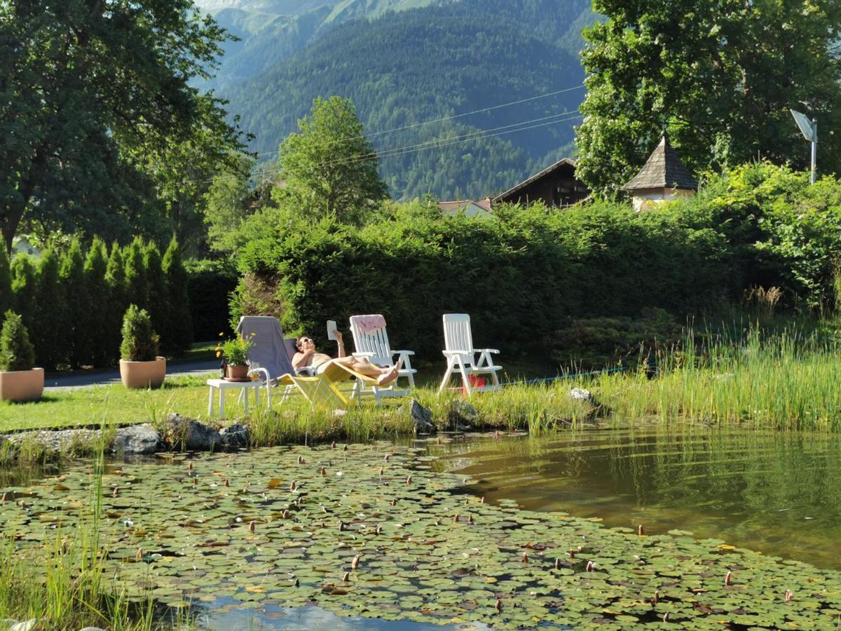 Landhotel Kastanienhof Gundersheim Bagian luar foto